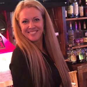 Meet your Posher, Robyn